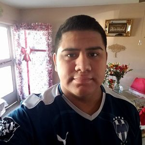 Meet your Posher, Luis